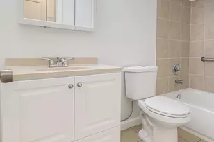 1151 NE 17th Ct, Fort Lauderdale, FL 33305 - Photo 4