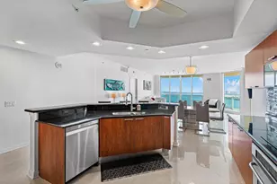 2650 Lake Shore Dr, Riviera Beach, FL 33404 - Photo 10