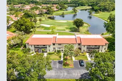 8425 Casa Del Lago #H, Boca Raton, FL 33433 - Photo 2