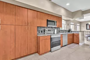 23156 Fountain View Dr, Boca Raton, FL 33433 - Photo 14