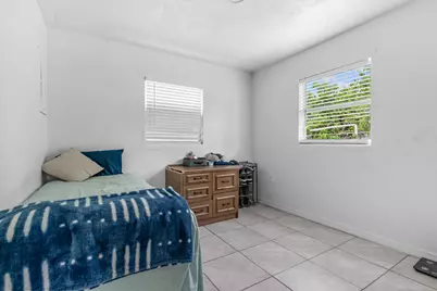 1810 N 16th Court, Fort Pierce, FL 34950 - Photo 12