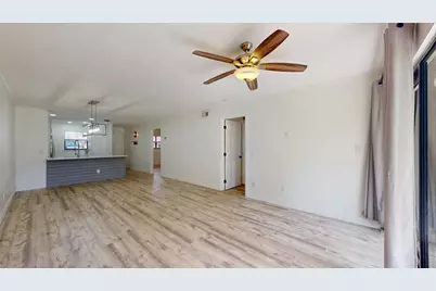 701 N Indian River Drive #105, Fort Pierce, FL 34950 - Photo 8
