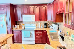 6238 SW 7th St, Margate, FL 33068 - Photo 8