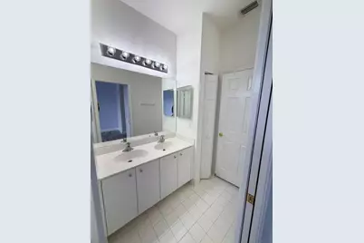 3329 NW 29th Court, Lauderdale Lakes, FL 33311 - Photo 14