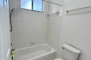 3329 NW 29th Ct, Lauderdale Lakes, FL 33311 - Photo 12