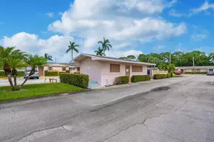 2523 Dudley Dr W, West Palm Beach, FL 33415 - Photo 22