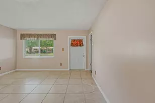 2907 Sherwood Ln, Fort Pierce, FL 34982 - Photo 12