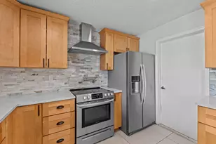 8560 NW 2nd St, Coral Springs, FL 33071 - Photo 26