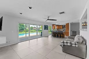 8560 NW 2nd St, Coral Springs, FL 33071 - Photo 28