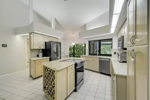 11 Alnwick Rd, Palm Beach Gardens, FL 33418 - Photo 28
