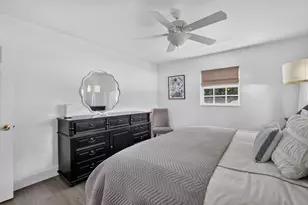335 NE 7th St, Boca Raton, FL 33432 - Photo 40