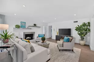 335 NE 7th St, Boca Raton, FL 33432 - Photo 16