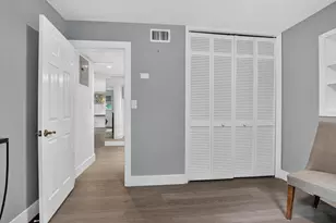 335 NE 7th St, Boca Raton, FL 33432 - Photo 42