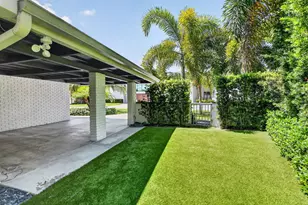 335 NE 7th St, Boca Raton, FL 33432 - Photo 8