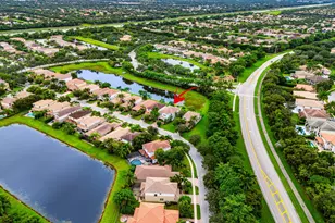 8421 Calabria Lakes Drive, Boynton Beach, FL 33473 - Photo 42