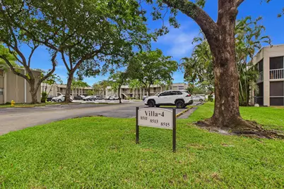 8511 Old Country Manor #401, Davie, FL 33328 - Photo 28