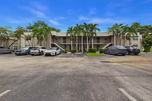 8511 Old Country Manor, Davie, FL 33328 - Photo 1