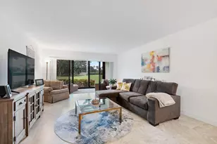 5055 Oakhill Ln, Delray Beach, FL 33484 - Photo 14