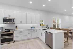 8170 Bob-O-Link Dr, West Palm Beach, FL 33412 - Photo 6