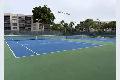 1101 Colony Point Circle #506, Pembroke Pines, FL 33026 - Photo 18