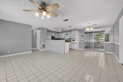 414 Foresteria Drive, Lake Park, FL 33403 - Photo 8