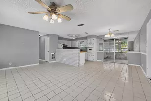 414 Foresteria Dr, Lake Park, FL 33403 - Photo 8