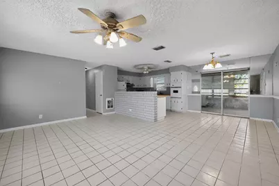 414 Foresteria Drive, Lake Park, FL 33403 - Photo 4