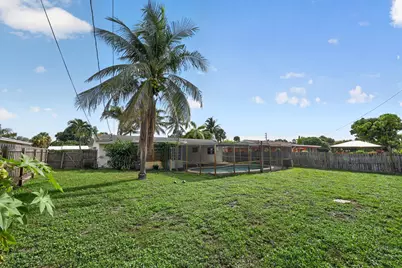 414 Foresteria Drive, Lake Park, FL 33403 - Photo 34