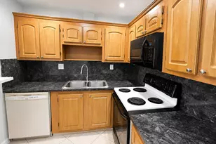 4116 NW 88th Ave, Coral Springs, FL 33065 - Photo 8