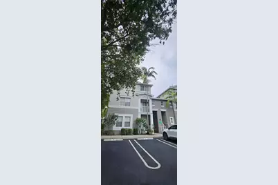 1110 E Shoma Drive E #423, Royal Palm Beach, FL 33414 - Photo 2