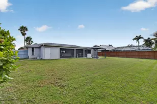 825 SE Starflower Ave, Port Saint Lucie, FL 34983 - Photo 42