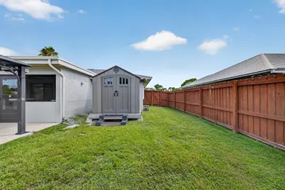 825 SE Starflower Avenue, Port Saint Lucie, FL 34983 - Photo 44