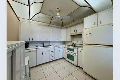 4019 Lincoln A, Boca Raton, FL 33434 - Photo 8