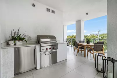 475 E Royal Palm Road #306, Boca Raton, FL 33432 - Photo 36