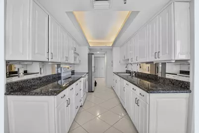 20090 Boca West Drive Apt #361, Boca Raton, FL 33434 - Photo 2