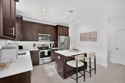6994 Pines Circle, Coconut Creek, FL 33073 - Photo 18