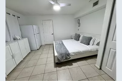 3842 Patio Court, Lake Worth Beach, FL 33461 - Photo 6
