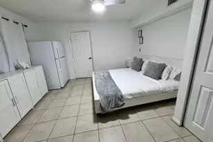 3842 Patio Ct, Lake Worth Beach, FL 33461 - Photo 6