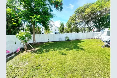 3842 Patio Court, Lake Worth Beach, FL 33461 - Photo 2