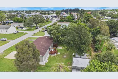 2802 SE Janet Street, Stuart, FL 34997 - Photo 28