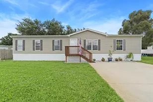 2802 SE Janet St, Stuart, FL 34997 - Photo 1