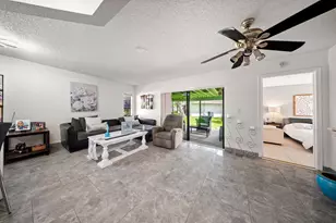 1442 Summit Run Cir, West Palm Beach, FL 33415 - Photo 10