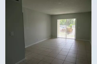 1822 Abbey Road #108, West Palm Beach, FL 33415 - Photo 4
