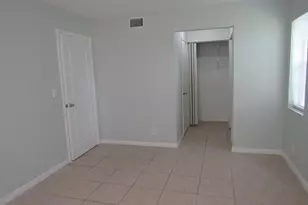 1822 Abbey Rd, West Palm Beach, FL 33415 - Photo 8