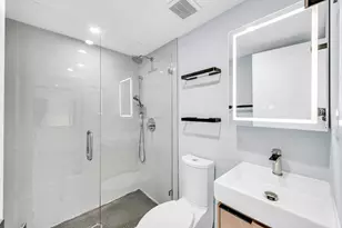 828 NE 17th Way, Fort Lauderdale, FL 33304 - Photo 20