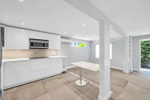 828 NE 17th Way, Fort Lauderdale, FL 33304 - Photo 4