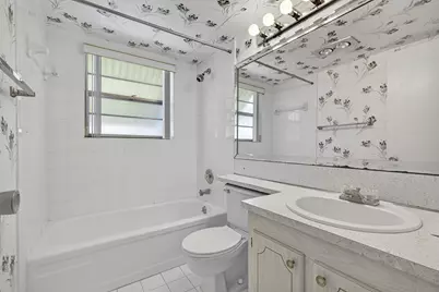 100 Sheffield E, West Palm Beach, FL 33417 - Photo 10