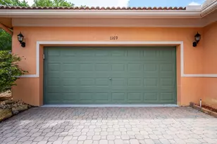 1169 Peregrine Way, Weston, FL 33327 - Photo 32