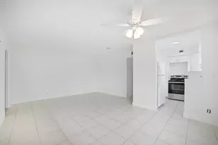 1649 SE 4th St, Deerfield Beach, FL 33441 - Photo 8