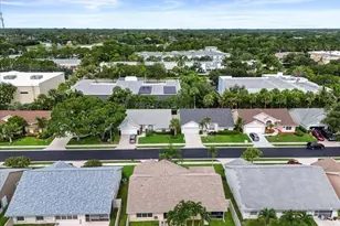 237 W Moccasin Trail W, Jupiter, FL 33458 - Photo 32